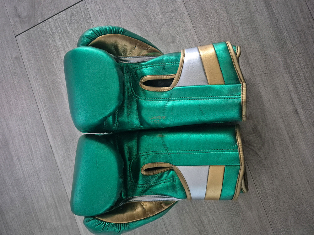 아디스피드 501 16온스 복싱글러브 이미지