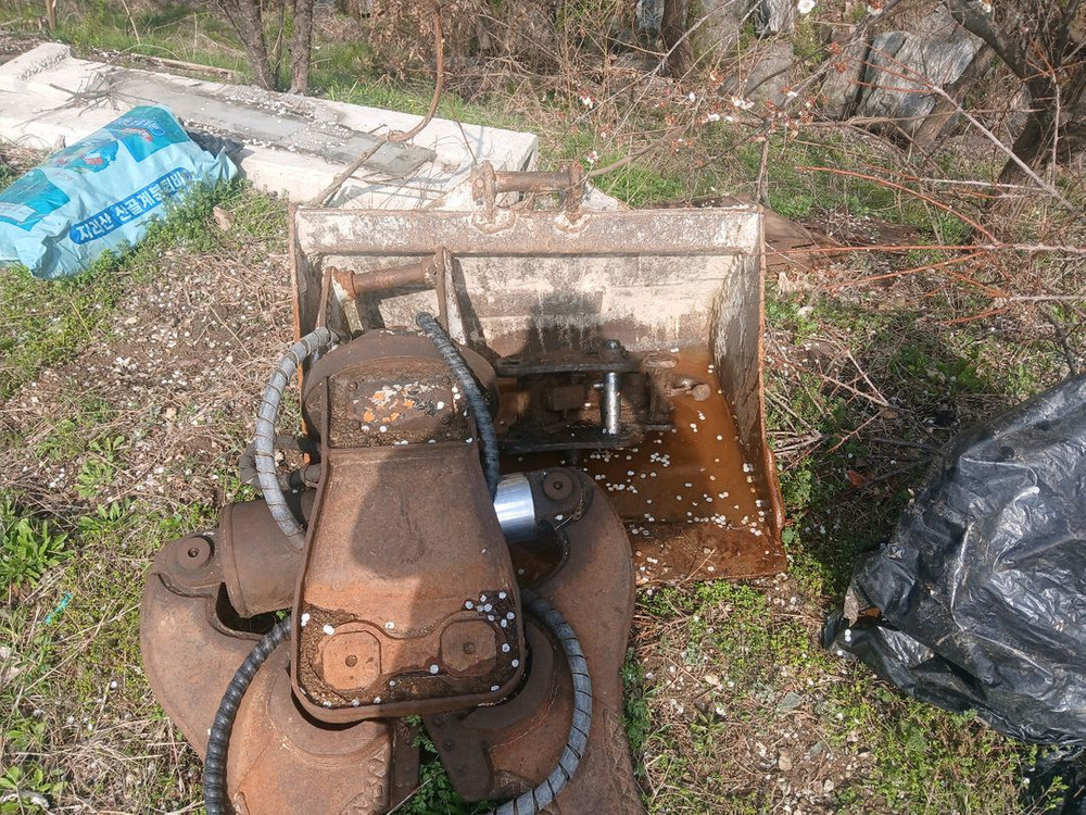 035 미니굴삭기 크라샤 대바가지 판매합니다(수원) 이미지