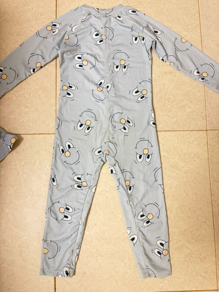 젤리멜로우 래쉬가드 120 모자포함 세트 이미지