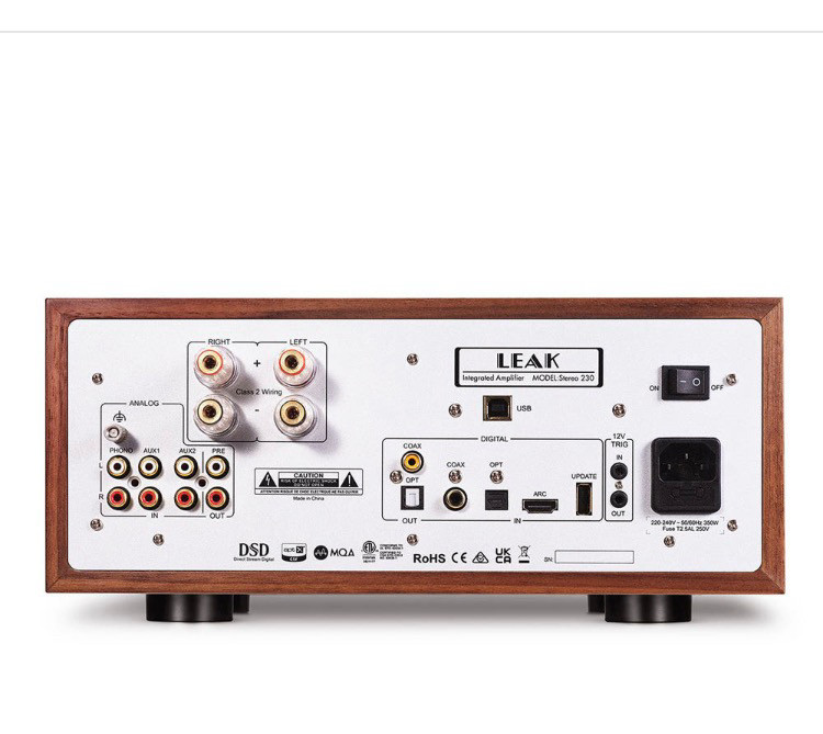 leak230 리크인티앰프 이미지