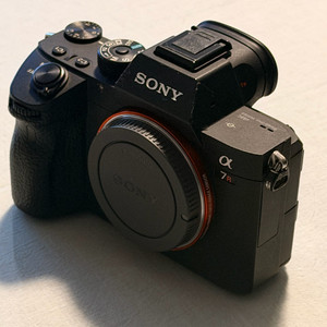 소니 A7R3 바디