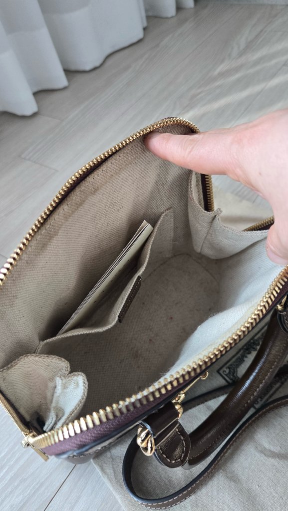 GG 캔버스 미니 핸드백 A급 레플리카 이미지