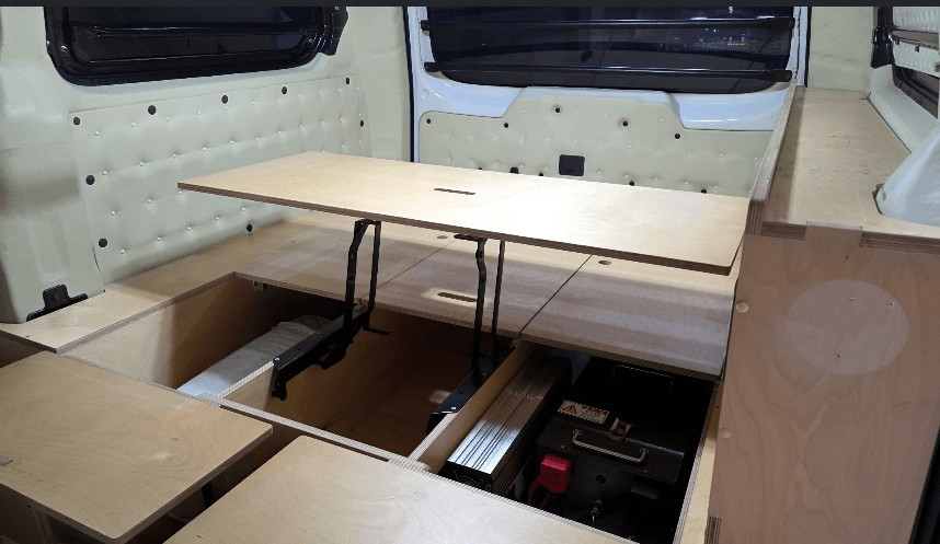 그랜드 스타렉스 캠핑카 이미지