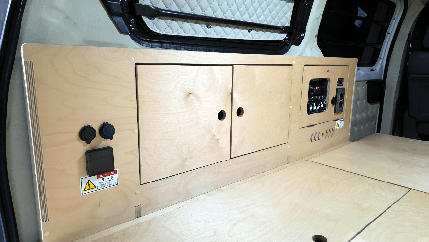 그랜드 스타렉스 캠핑카 이미지