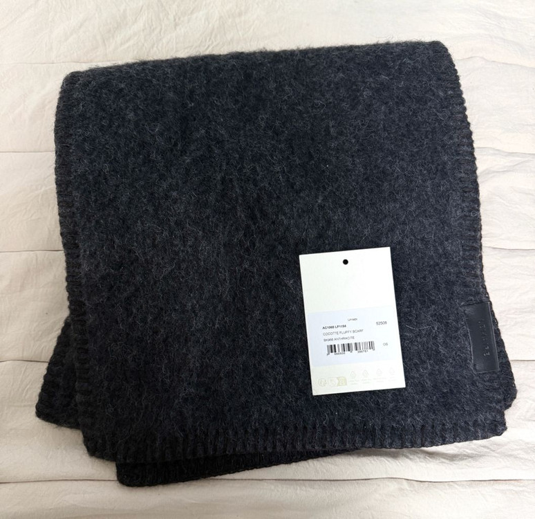 25FW르메르 머플러! 얼바닉30 마르지엘라 렉토 에토스 lfm 낫띵리튼 문달 파사드패턴 포터리 프라다 로에베 이미지