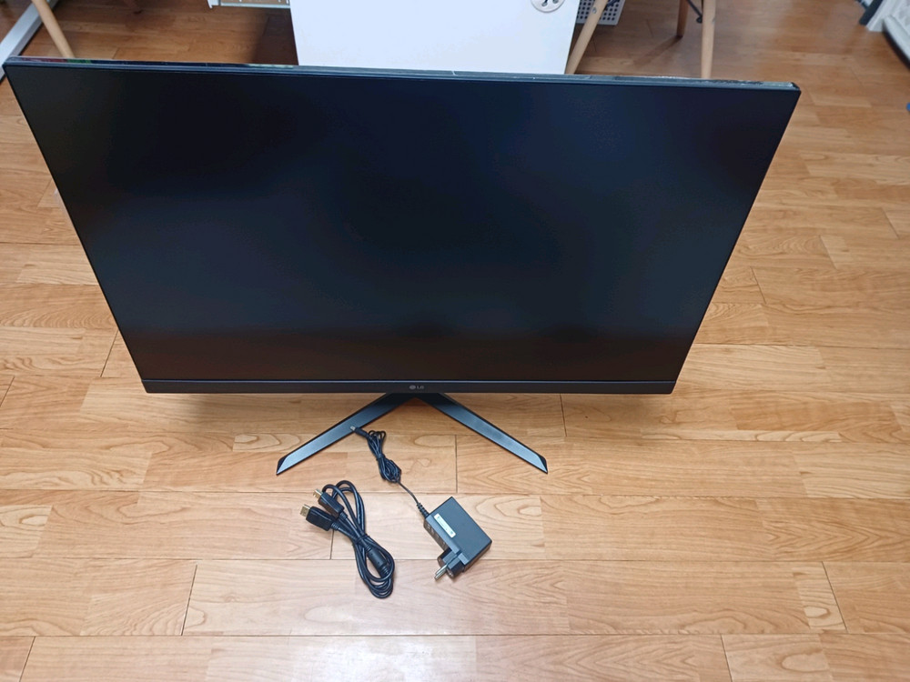 LG 울트라기어 32GN650 32인치 QHD 165HZ 게이밍 모니터 (신품급) 이미지