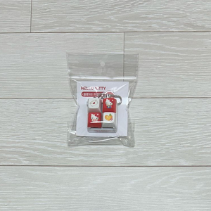 헬로키티 세븐일레븐 사각 키캡 키링 이미지