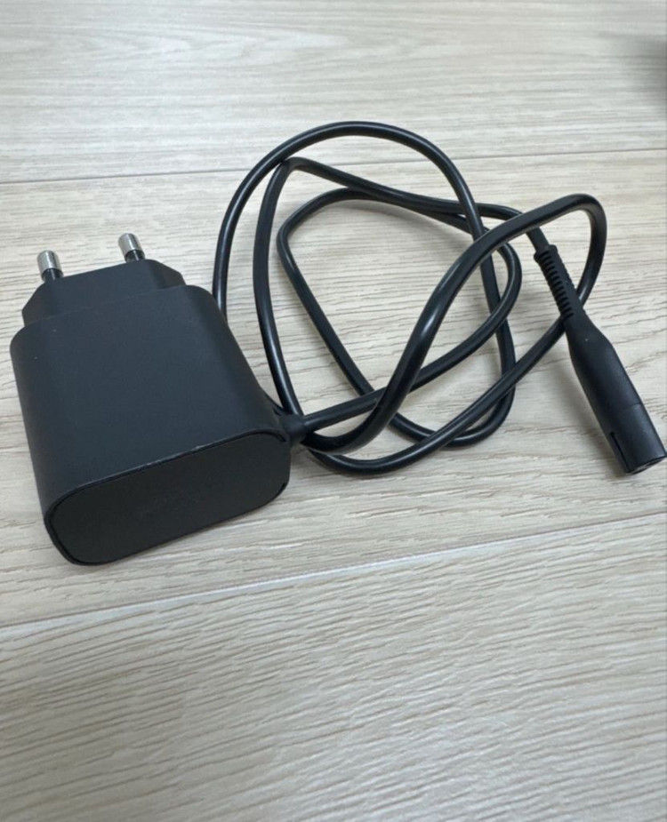 브라운 s9 pro 전기면도기 세트 팝니다 이미지