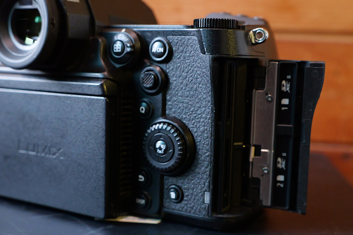 파나소닉 s1h 풀박스 이미지