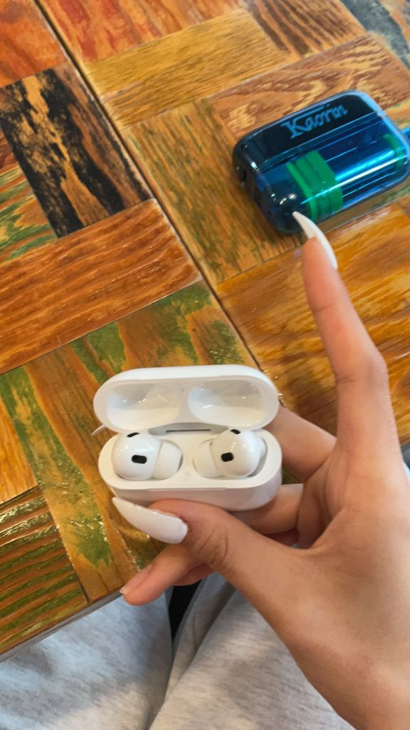 에어팟 프로2세대 c타입 깨끗 이미지