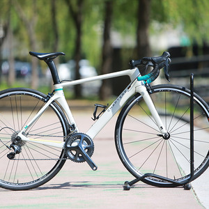 *가격인하 *19년 챕터2 레레 S *울테그라 105*에어로 레이스 바이크 이미지