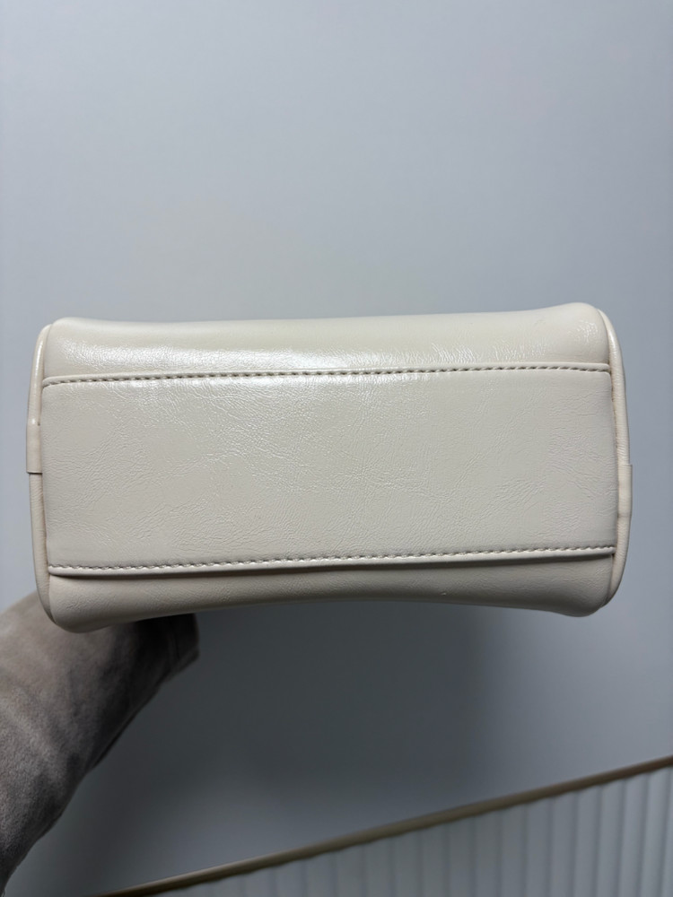 썸웨어버터 Loli tote bag 크림 이미지