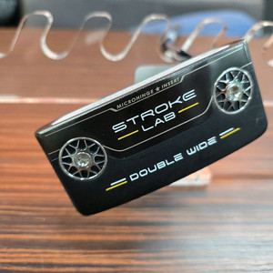 오딧세이 스트로크 랩 더블 와이드 퍼터 이미지