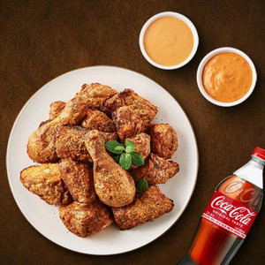 굽네 고추바사삭+콜라1.25L 이미지