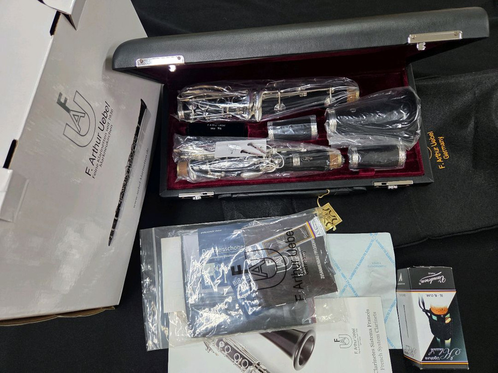 우에벨 슈페리어 Bb클라리넷/S급(미사용)풀박스 상태완벽/전문가용/320만 이미지