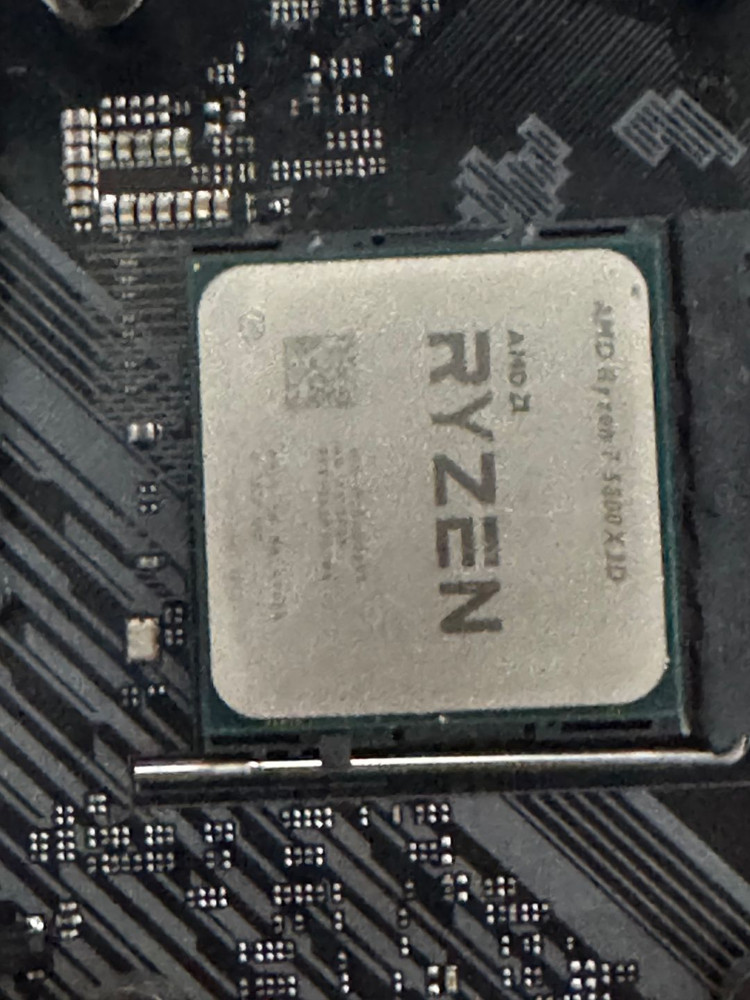 5800x3d + b550 tuf plus wifi + 램 16,32기가 보드셋 판매합니다. 이미지