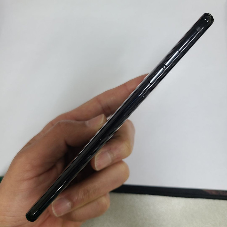 .LG V30 블랙 64G KT 무잔상 가성비폰 213018 이미지
