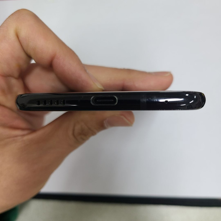 .LG V30 블랙 64G KT 무잔상 가성비폰 213018 이미지