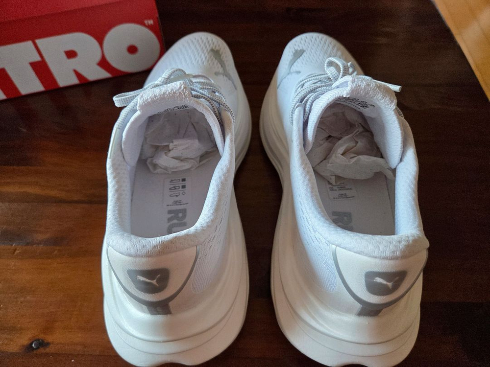 푸마 나이트로 매그맥스 275사이즈 팝니다 이미지