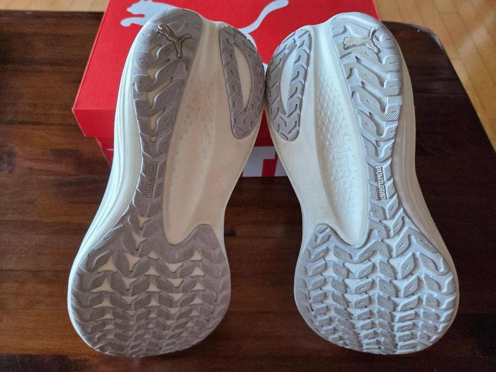 푸마 나이트로 매그맥스 275사이즈 팝니다 이미지