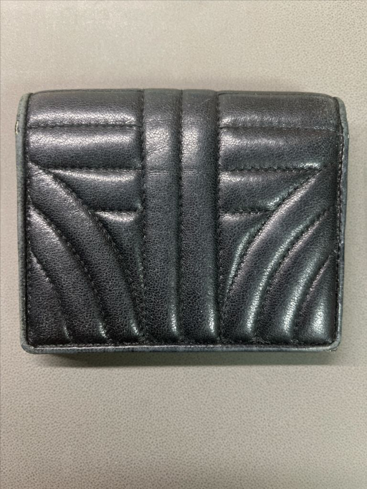 프라다 반지갑 이미지