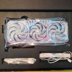 대구 갤럭시 RTX5080 HOF 화이트 판매합니다 이미지