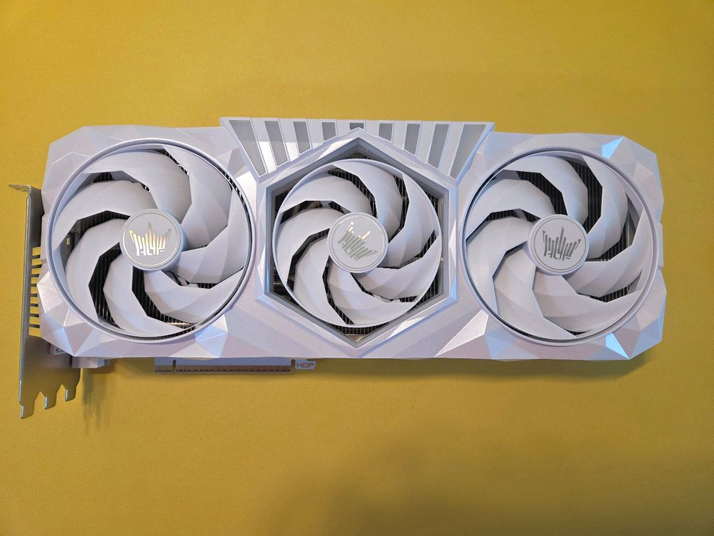 대구 갤럭시 RTX5080 HOF 화이트 판매합니다 이미지