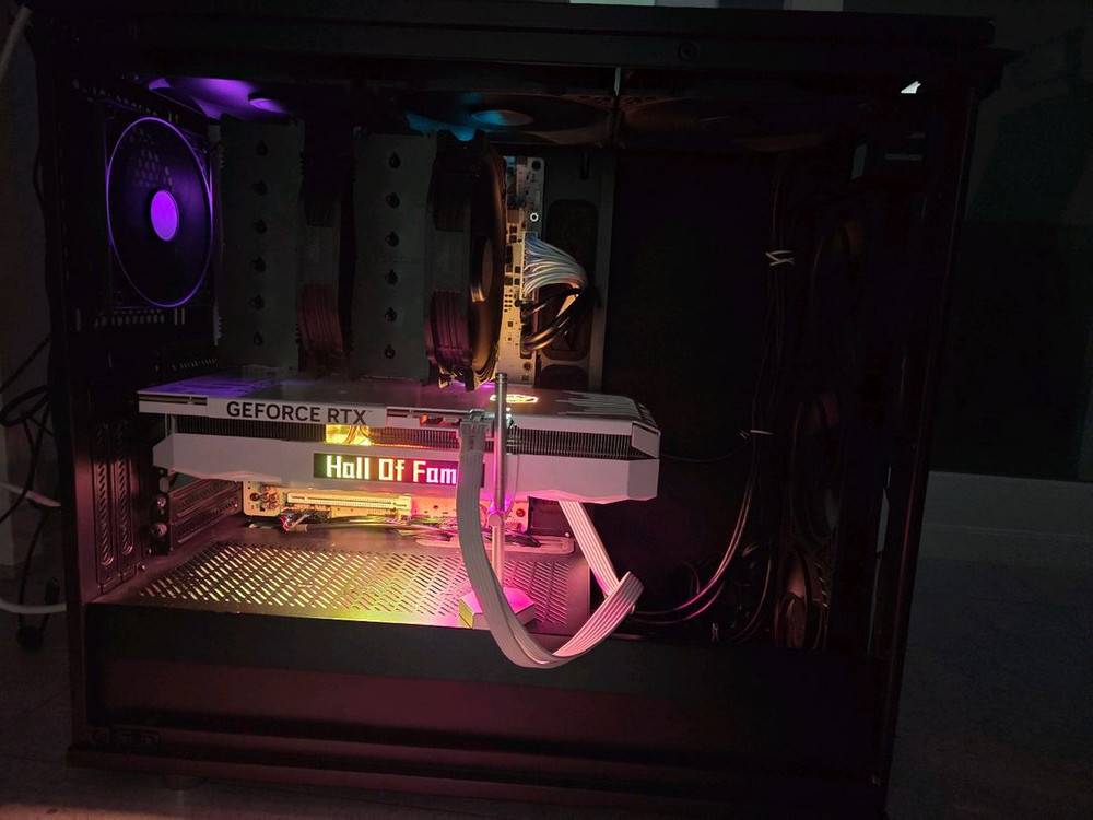 대구 갤럭시 RTX5080 HOF 화이트 판매합니다 이미지