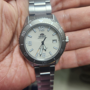 오리엔트 솔라 다이버 RA-WJ0003S 이미지