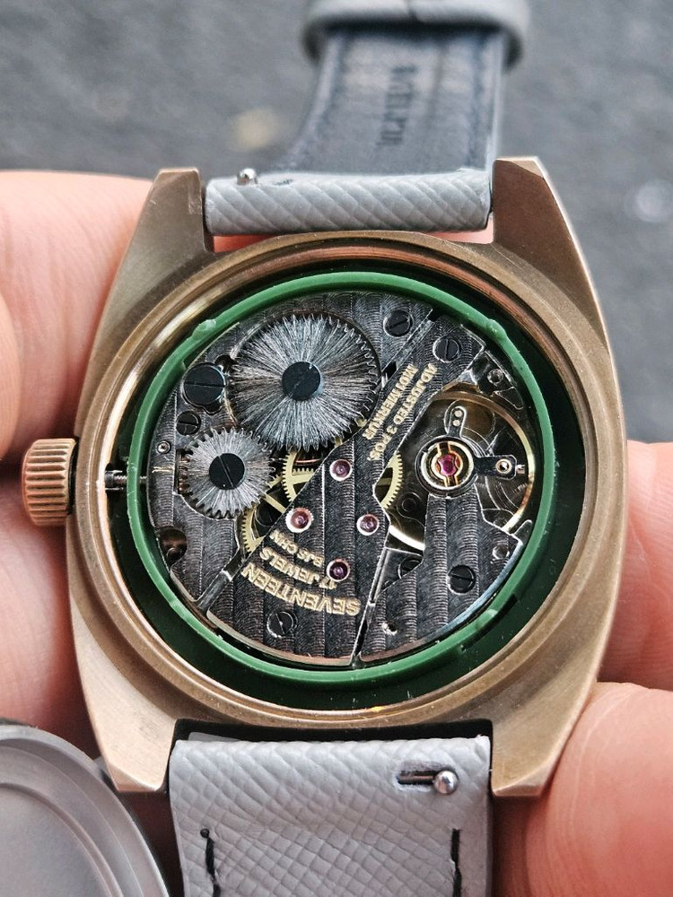 바스키아 수동시계 이미지