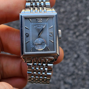 로터리 빈티지 탱크시계 이미지