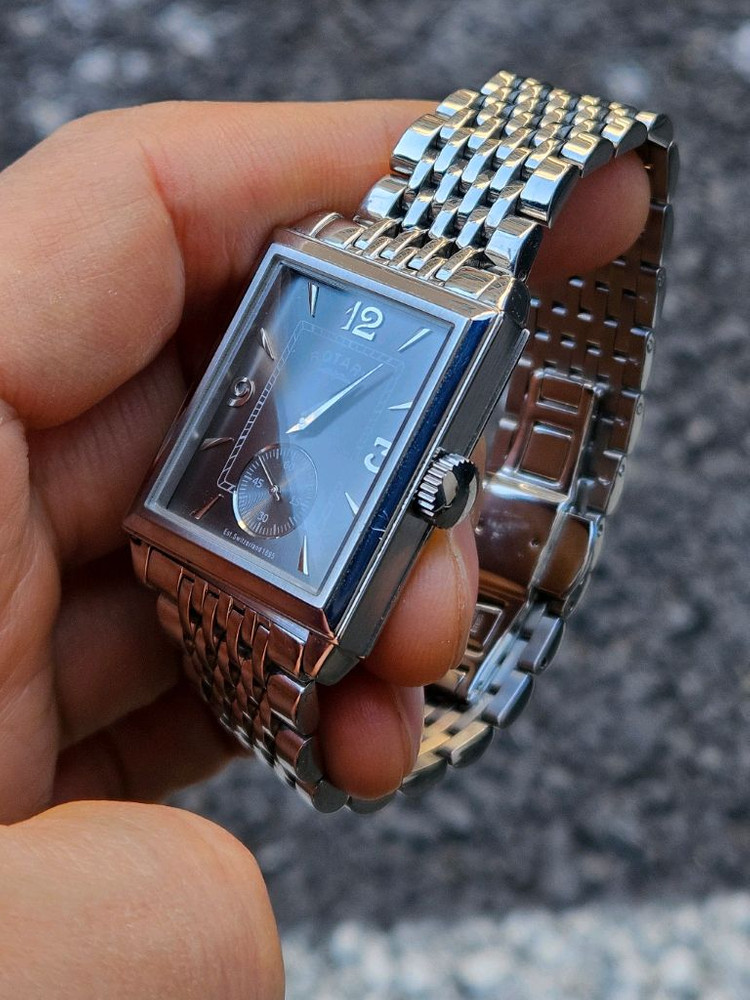 로터리 빈티지 탱크시계 이미지