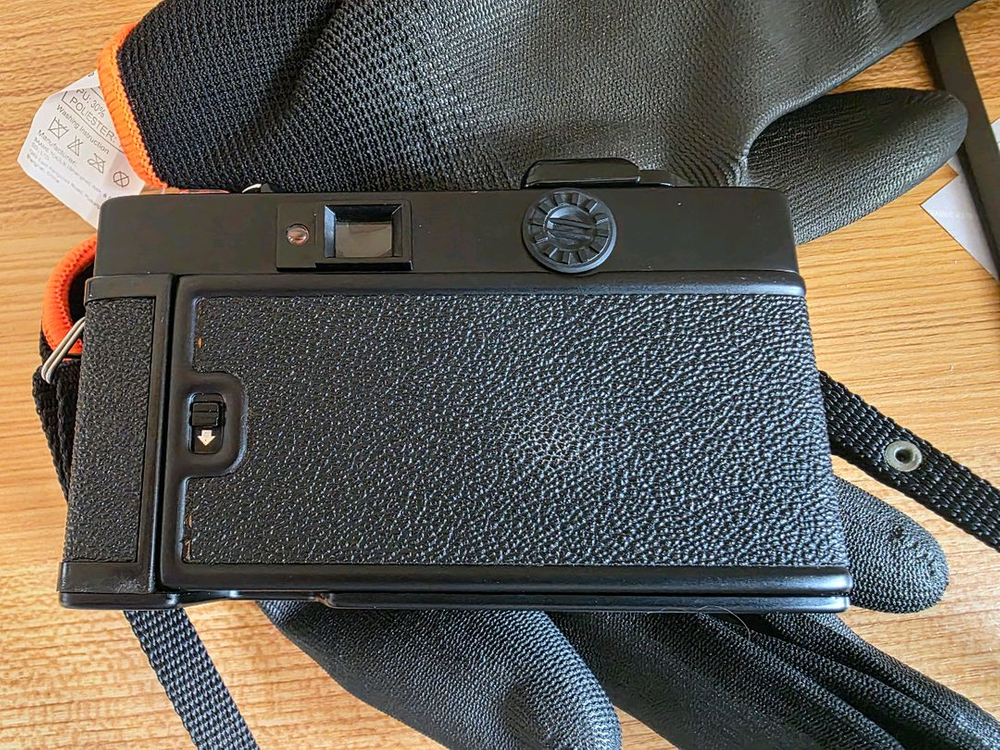 코니카 c35 ef 필름카메라 팝니다 이미지