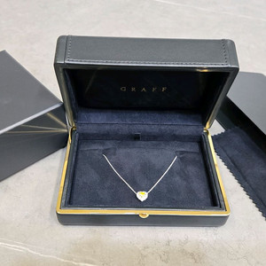 그라프 옐로우 하트 다이아 목걸이 이미지