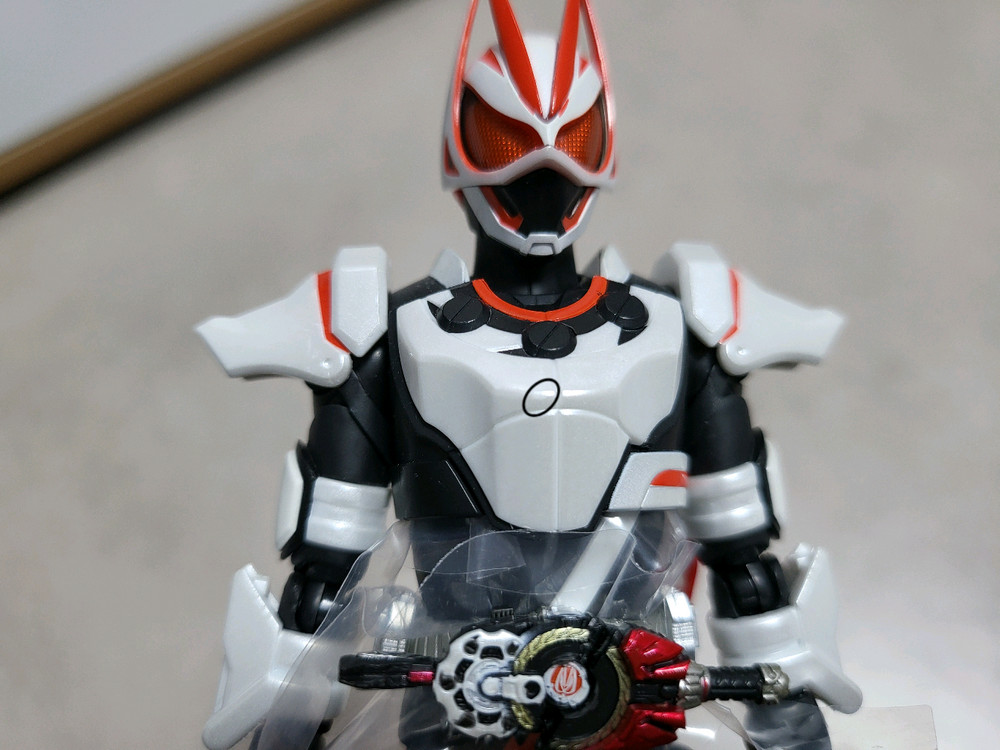 SHF 가면라이더 기츠 매그넘부스트폼 개봉품 이미지