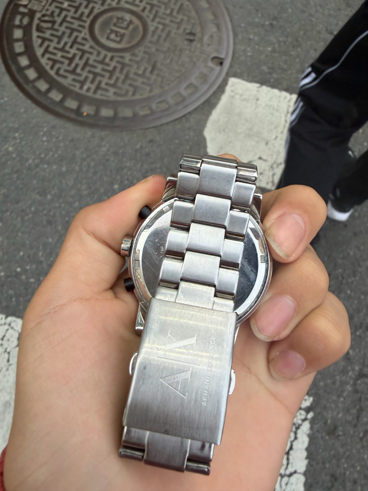 아르마니 익스체인지 시계 이미지