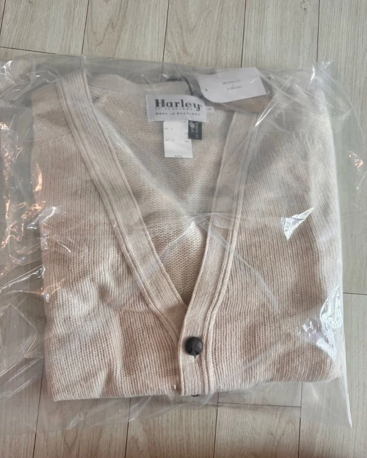 할리오브스코틀랜드 울 가디건 L 아이보리 (새상품) 이미지