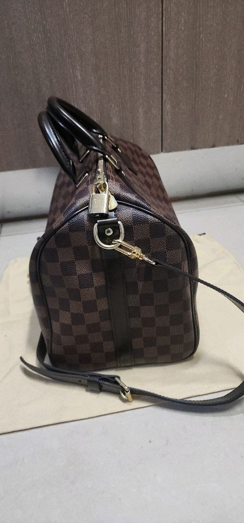 루이비통 사라장지갑/ 중지갑/ 다미에 반둘리에 35 이미지