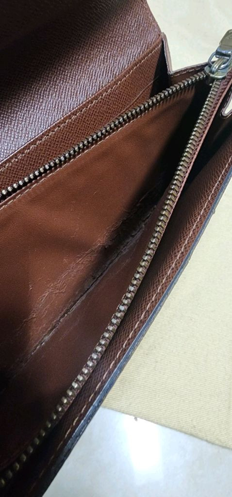 루이비통 사라장지갑/ 중지갑/ 다미에 반둘리에 35 이미지