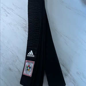 유도복 블랙벨트 이미지