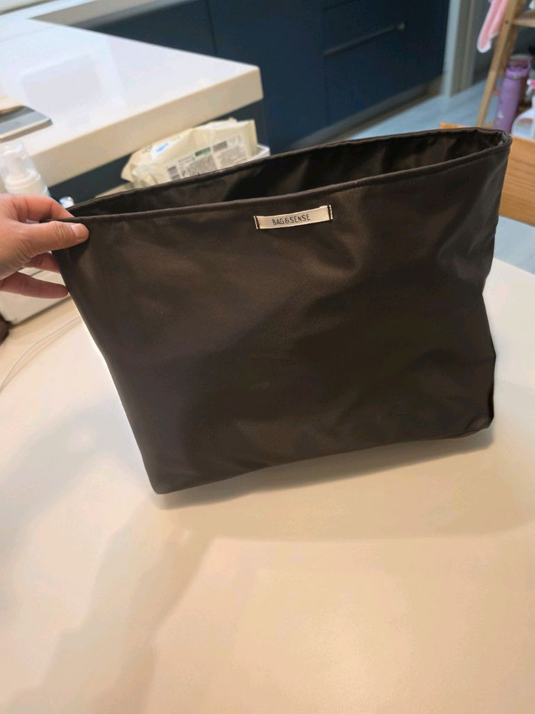 프라다 리나일론 백팩 라지 이미지