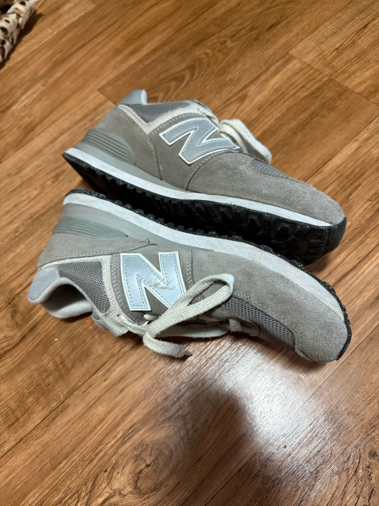 뉴발란스574그레이 275 이미지