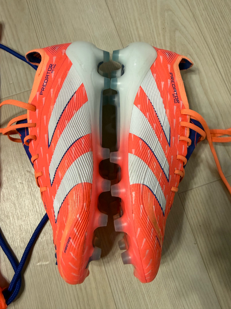 아디다스 프레데터 엘리트 AG 250mm 축구화 이미지