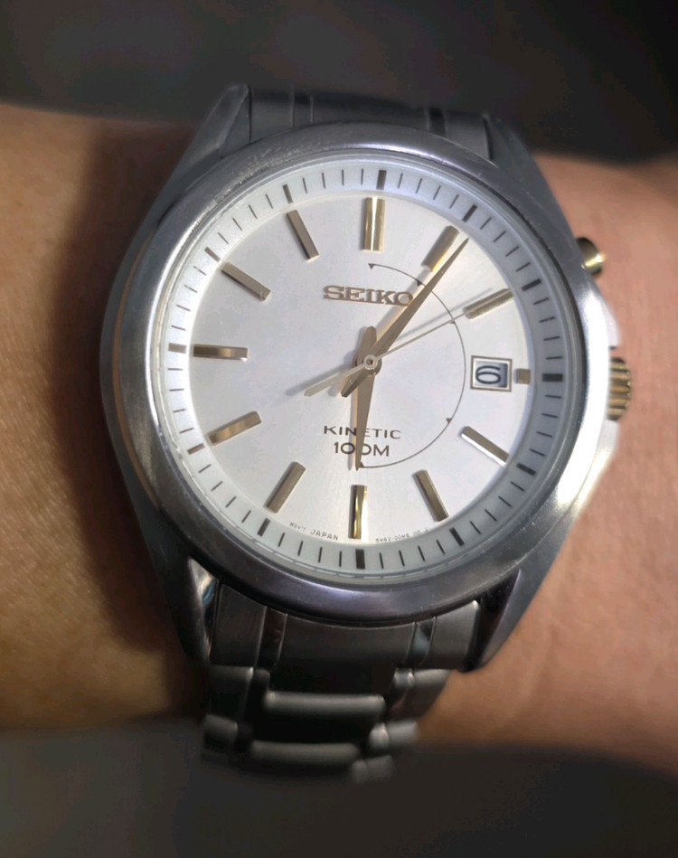 세이코 키네틱오토 (SKA525P1) 화이트 스틸시계 이미지