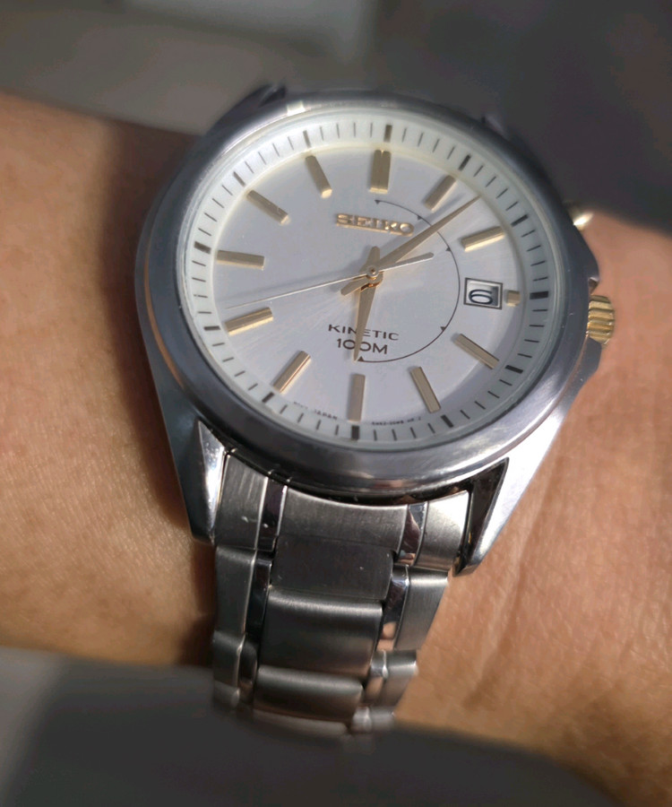 세이코 키네틱오토 (SKA525P1) 화이트 스틸시계 이미지