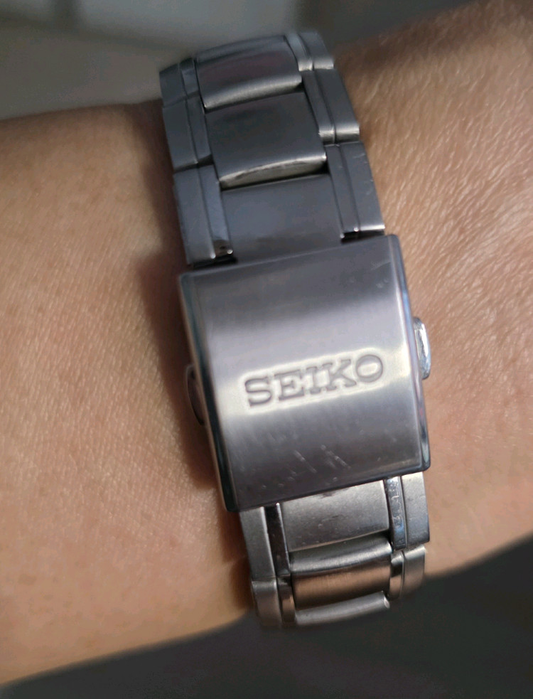 세이코 키네틱오토 (SKA525P1) 화이트 스틸시계 이미지