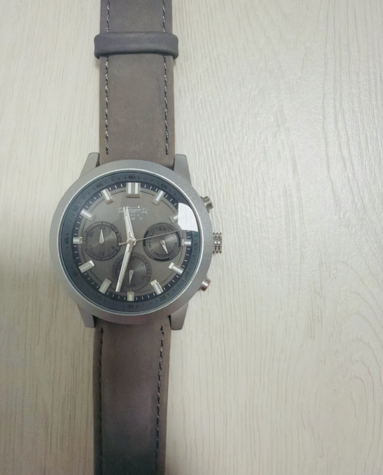 청와대 손목시계 이미지