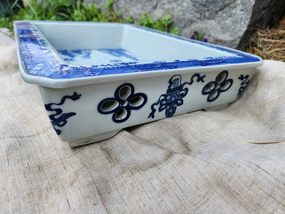 중국도자기 청화백자 산수문 누공수반 이미지