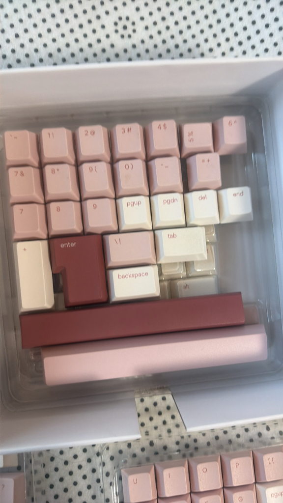 오스메 딸기우유 포인트 키캡 포함 키캡세트 이미지