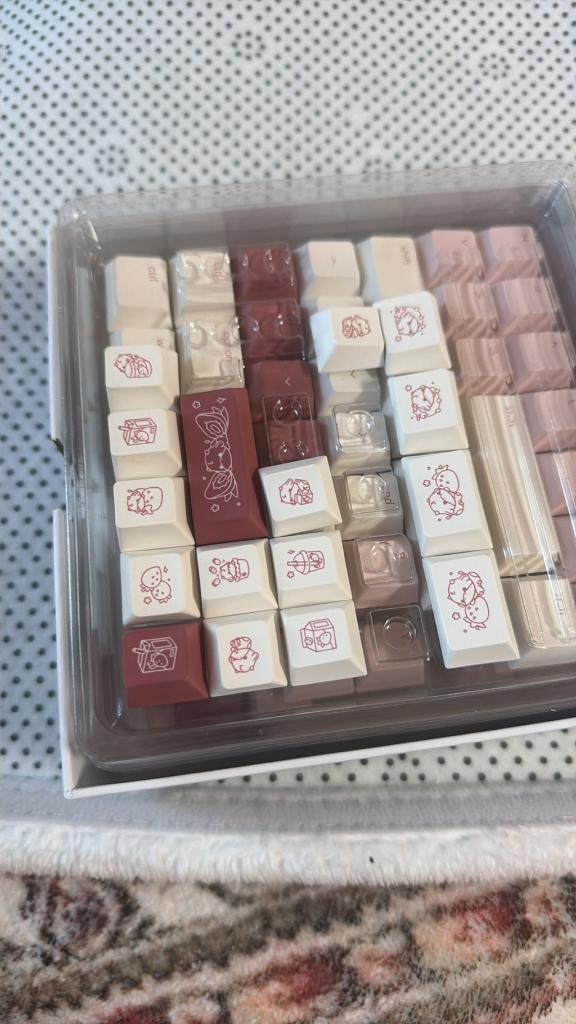 오스메 딸기우유 포인트 키캡 포함 키캡세트 이미지